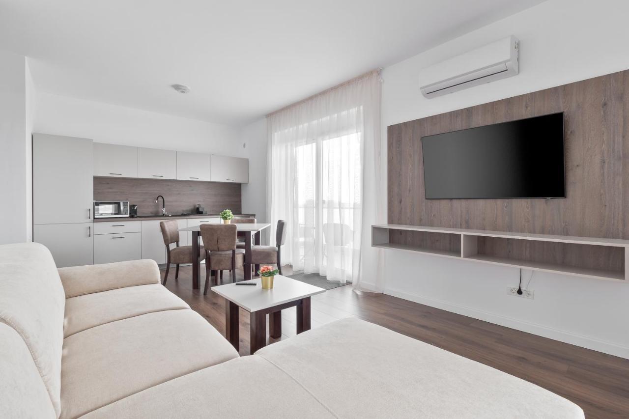 Appartement Grand Hill Flats à Oradea Extérieur photo