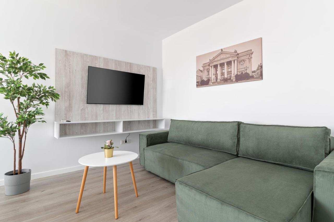 Appartement Grand Hill Flats à Oradea Extérieur photo