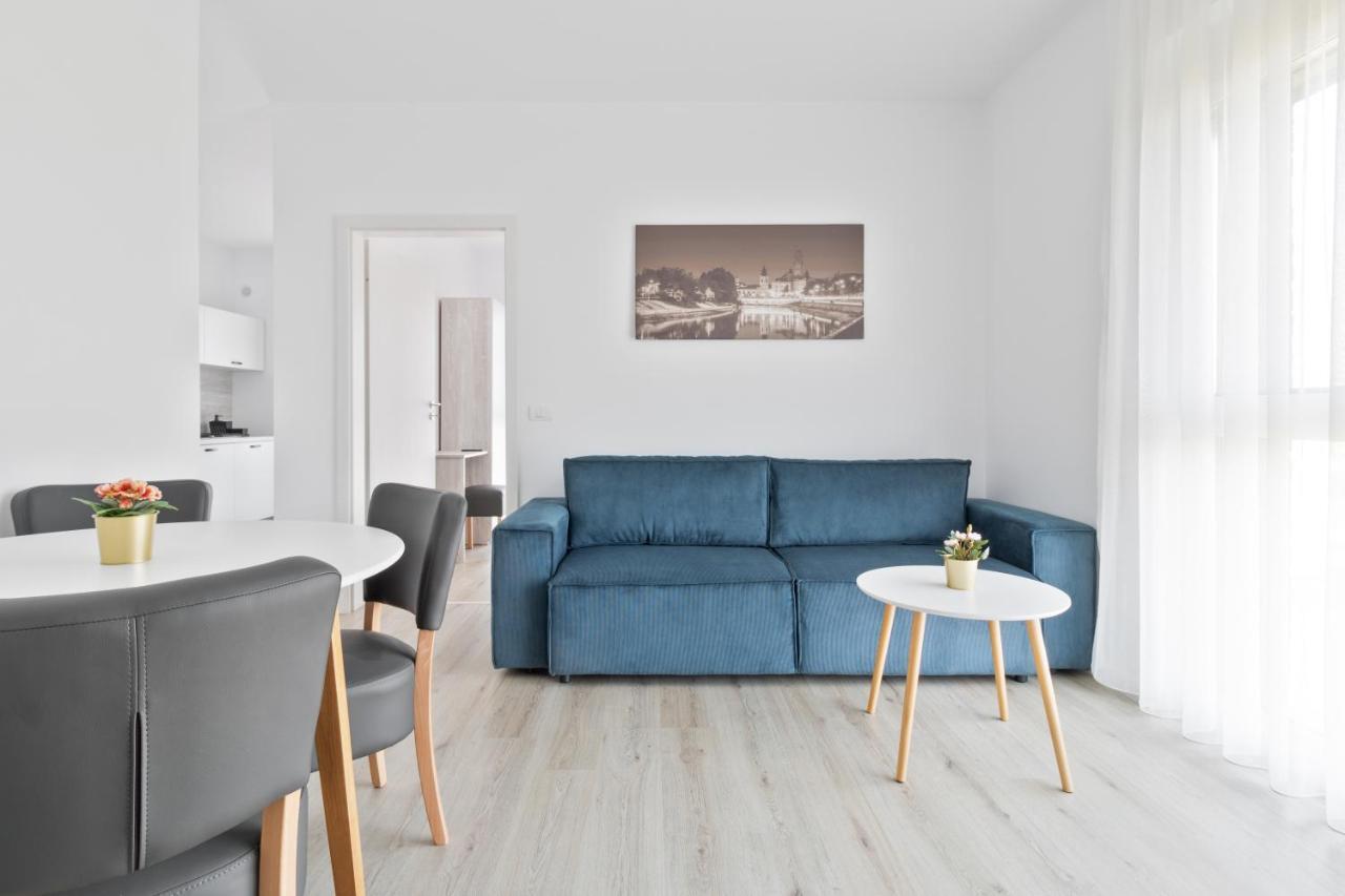 Appartement Grand Hill Flats à Oradea Chambre photo