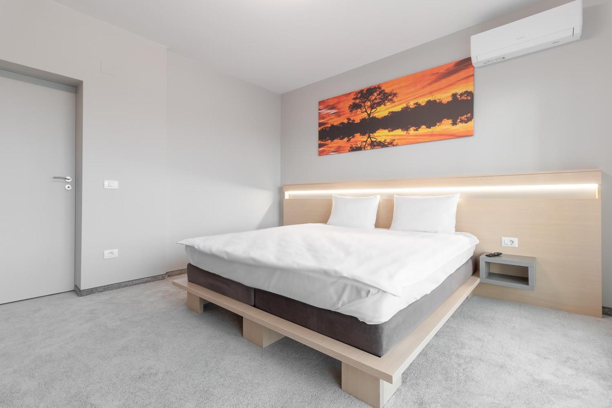 Appartement Grand Hill Flats à Oradea Extérieur photo