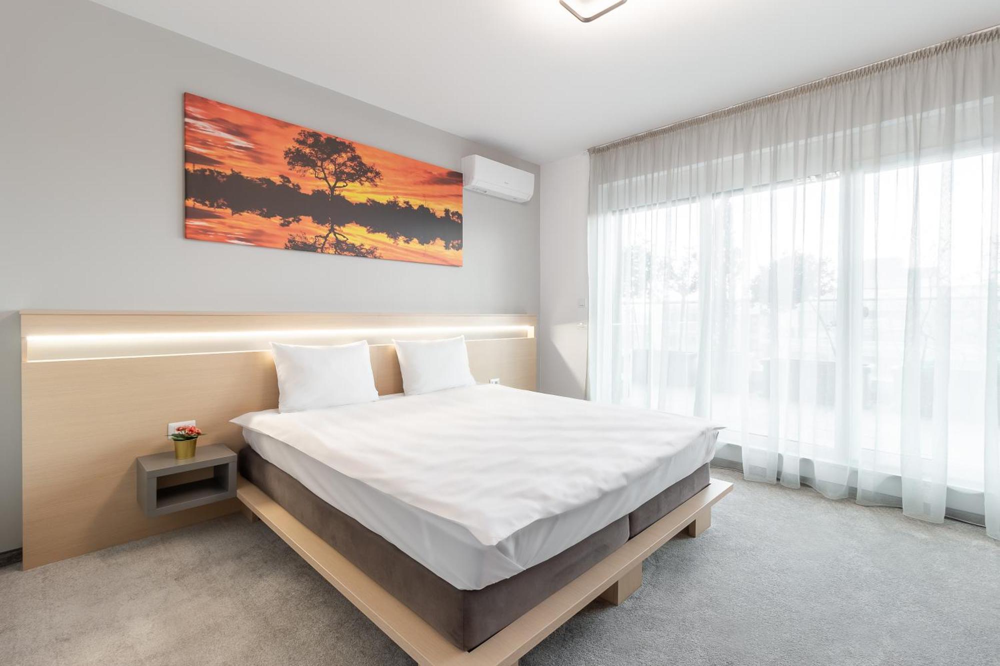 Appartement Grand Hill Flats à Oradea Extérieur photo